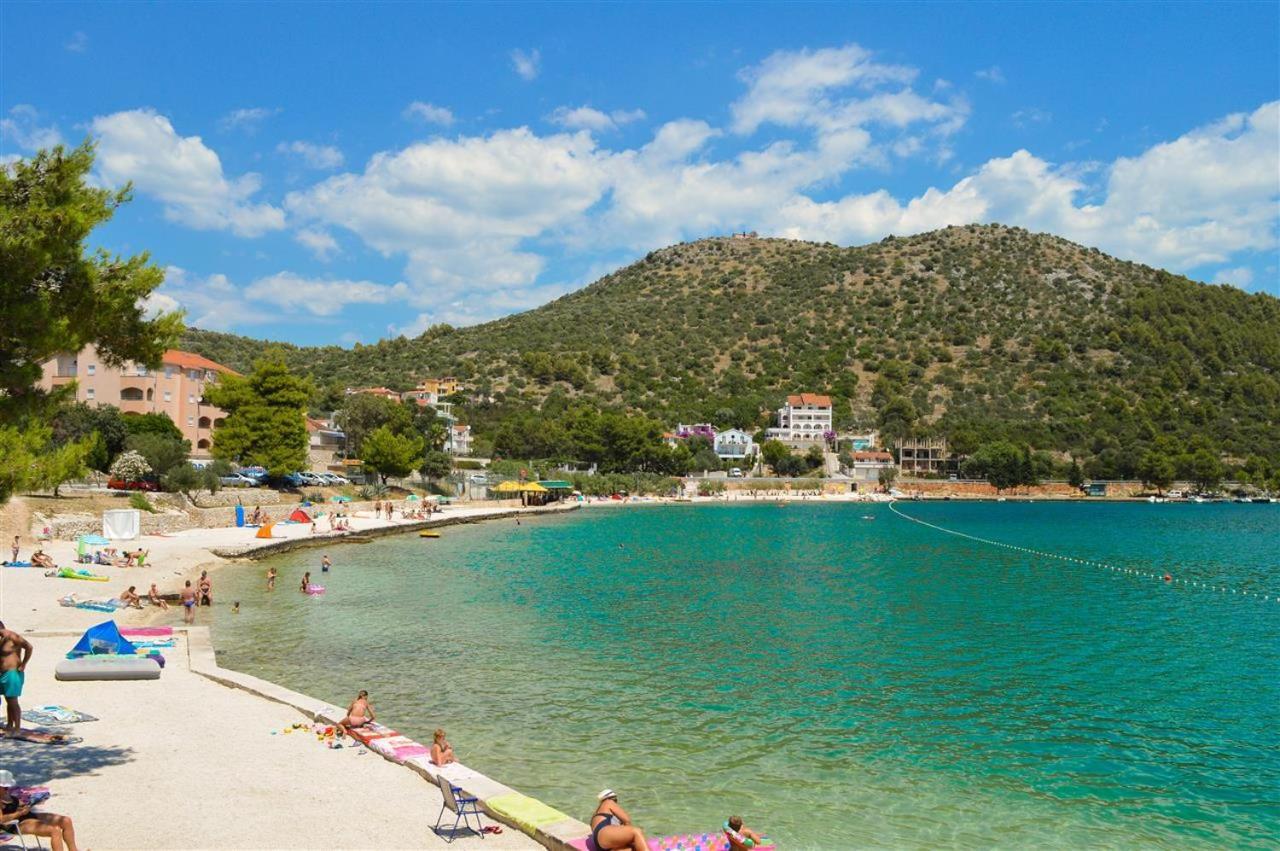 Villa Oleander Marina Εξωτερικό φωτογραφία