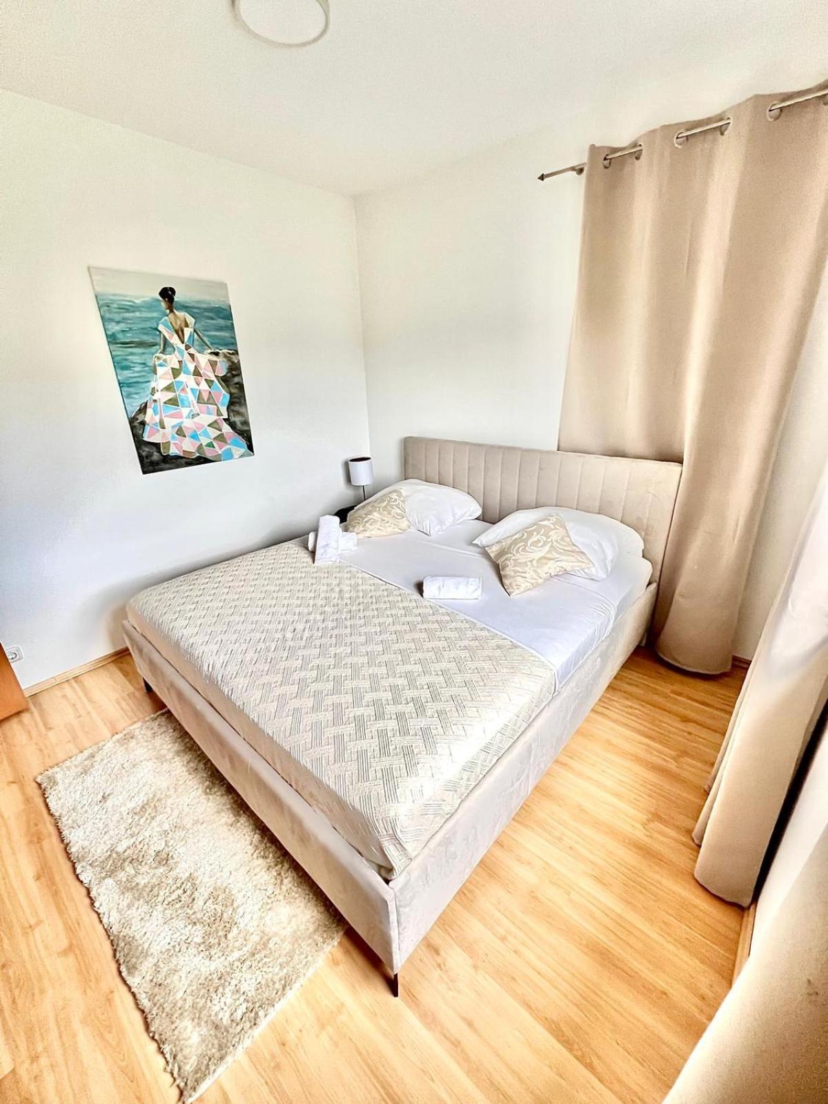 Villa Oleander Marina Εξωτερικό φωτογραφία