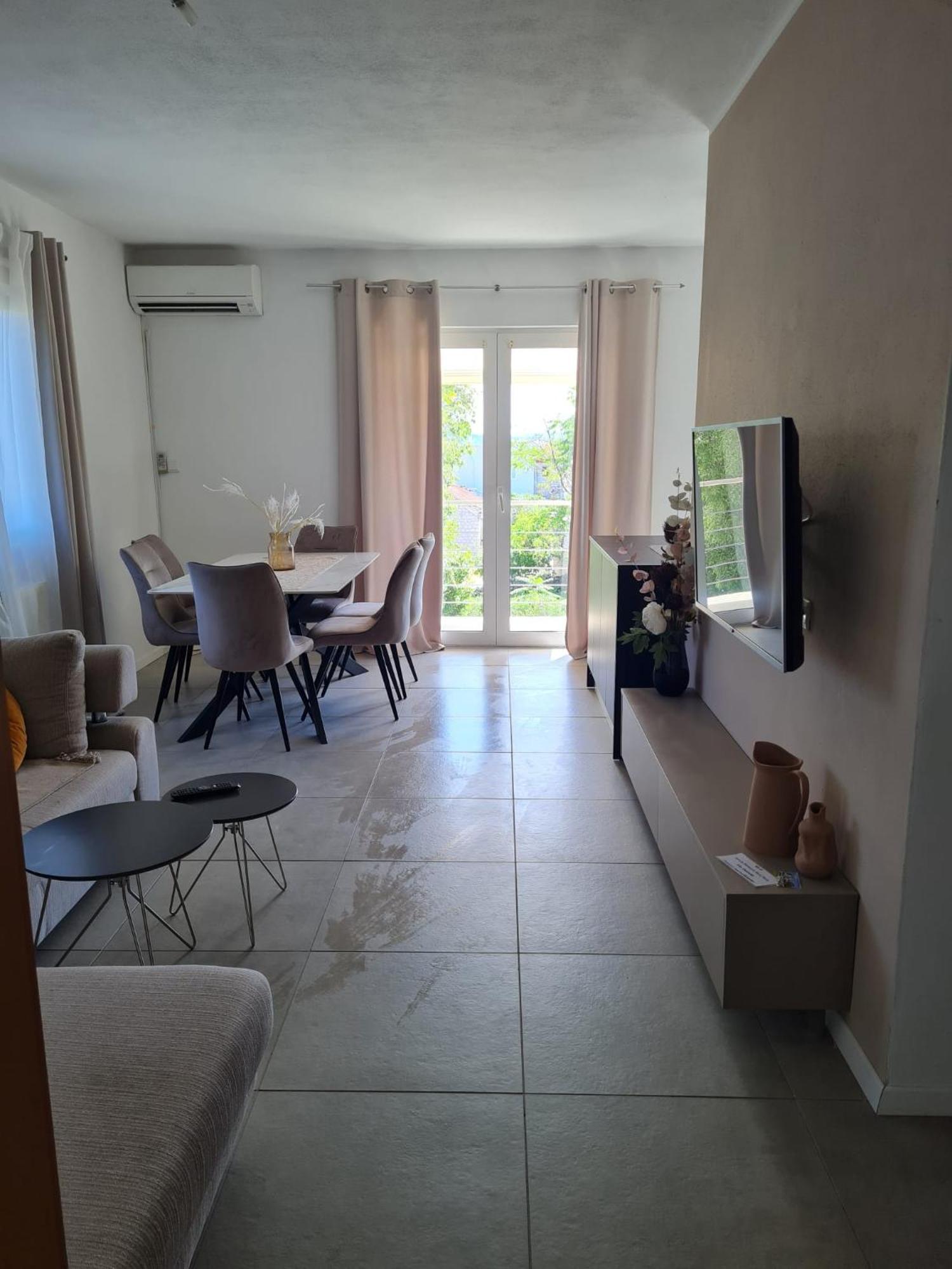 Villa Oleander Marina Εξωτερικό φωτογραφία