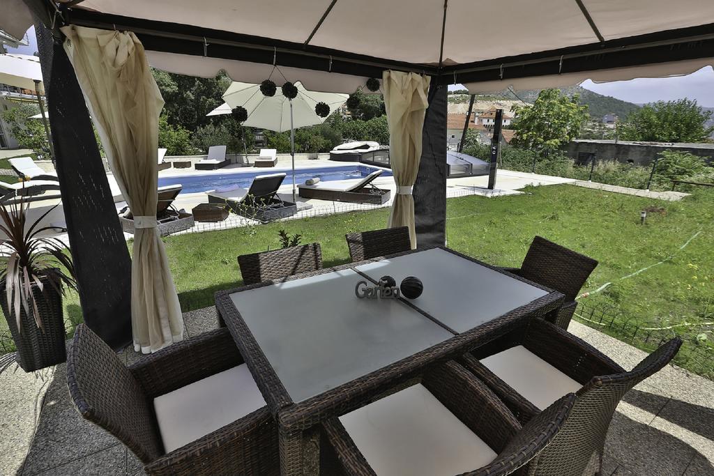 Villa Oleander Marina Εξωτερικό φωτογραφία
